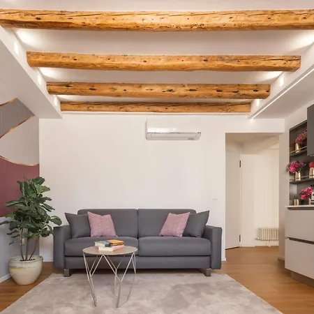 Ruga Bella R&r Apartment